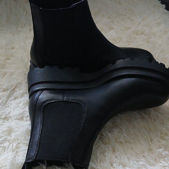 Aldo Black Ankle Boots, 11 main image 15